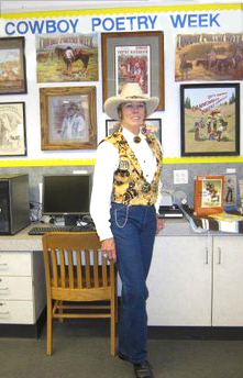 Wendy at the MAriposa Library